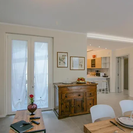 펜션 Gorgeous Home In Ripa With House A Panoramic View