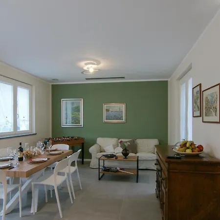 Gorgeous In Ripa With House A Panoramic View Σπίτι διακοπών Vallecchia