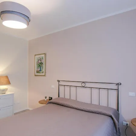 3 Bedroom In Ripa Ferienhaus