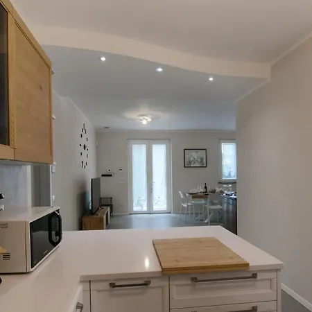 Casa vacanze 3 Bedroom In Ripa