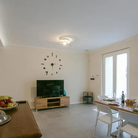 3 Bedroom In Ripa Casa vacanze Vallecchia